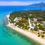 Ξενοδοχείο με διαμερίσματα Sentimento 4*